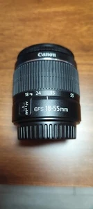 CANON ZOOM LENS EF-S 18-55mm 1:3.5-5.6 Ⅲ Pari Al Nuovo. - Foto 1 di 5