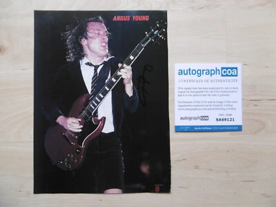 Angus Young "AC/DC" Original Autogramm signed A4 Magazinbild ACOA - Bild 1 von 4