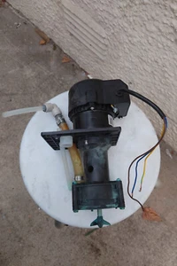 Totton Pump SPC42 Liquid pump and agitator. Water, Coolant, Glycol etc - Picture 1 of 8