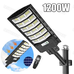 1200W LED Solar Straßenlampe mit Fernbedienung Straßenlaterne Solarleuchte Neu - Bild 1 von 12