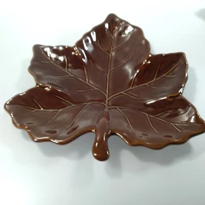 Pottery Barn Harvest Plate Brown Leaf Ceramic Fall Shallow Serveware Home Decor - Picture 1 of 5