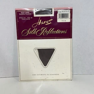 VTG NEW Hanes Silk Reflections 714 Size AB Town Taupe Sandalfoot Pantyhose USA - Picture 1 of 5