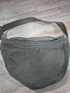 Metalize Supply.co Newsboy Bag Ami Green Cross Bag Messenger Bag - Picture 1 of 3
