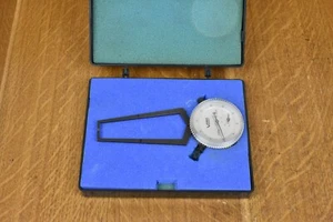 Good Verdict No. 30 - 1041, 0 - 25mm Dial Caliper Gauge - Picture 1 of 4