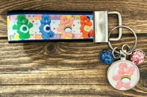 Llavero con soporte de cadena correa de muñeca mini 3" cuidado oso alegría brillo dije - Imagen 1 de 1