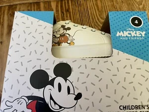 Disney Mickey Mouse Sneaker - Picture 1 of 5