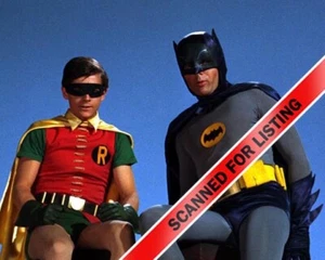 BATMAN ROBIN 60'S TV SHOW ADAM WEST & BURT WARD 8x10 PHOTO #7229 - Picture 1 of 1