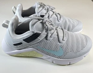 Nike Shoes Legend Essential Donna 9.5 Grigio Sneakers da Corsa CD0212-006 Jogging - Foto 1 di 9
