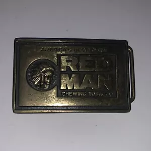 Hebilla de cinturón vintage de latón macizo para masticar tabaco rojo para hombre EE. UU. - Imagen 1 de 4