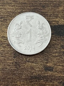 2014 India 1 Rupee Actual Coin TK8303* - Picture 1 of 3