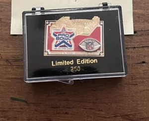 2002 NFL Pro Bowl Official Commemorative Pin Tom Brady’s First Debut LE /250 - Picture 1 of 1