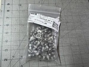 QTY 80 NEW OEM Tesla SCR M6 1.0X 10 SCKT PAN WASHER HD TORX SST 1011910-00-A - Foto 1 di 1