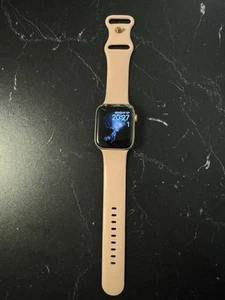 Apple Watch SE 44 mm Rosé Displayschaden - Bild 1 von 9