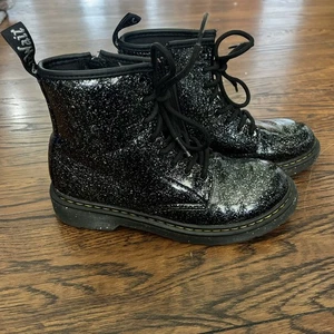Dr. Martens 1460 J Size 5 Black Glitter Lace Up Zip Boots EUC - Picture 1 of 8