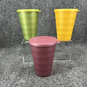 Tupperware Impressionen Becher gerippt Becher 3er Set mit Deckel 3515A grün gelb - Bild 1 von 13