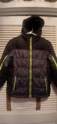 ZEROXPOSUR gray & Black Hooded Puffer Winter Coat Size 8 EXCELLENT  - Image 1 of 4