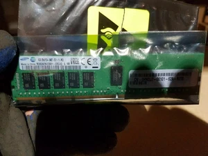 DELL HNDJ7 16GB 2Rx8 PC4-19200T DDR4-2400MHz M393A2K43BB1-CRC4Q ECC REG UR_0.1_6 - Bild 1 von 2