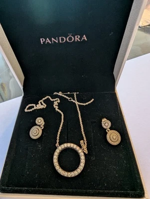 Pandora Círculo de Brillo Colgante Plata de Ley 925 Collar y Pendientes Foto 1 de 4