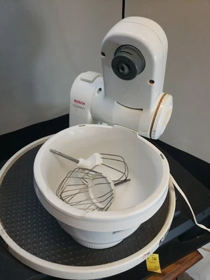 Mixer compacto profissional BOSCH 4 SPD com tigela +2 acessórios - Fabricado na Alemanha - Imagem 1 de 2