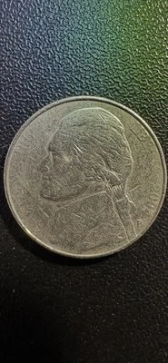 2004-P Jefferson Nickel Struck Through Grease Error  Obv/Rev Westward Journey - Image 1 of 4