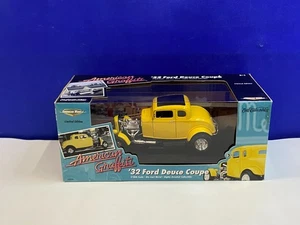 ERTL 1/18 SCALE AMERICAN GRAFFITI YELLOW '32 FORD DEUCE COUPE NIP - Picture 1 of 8