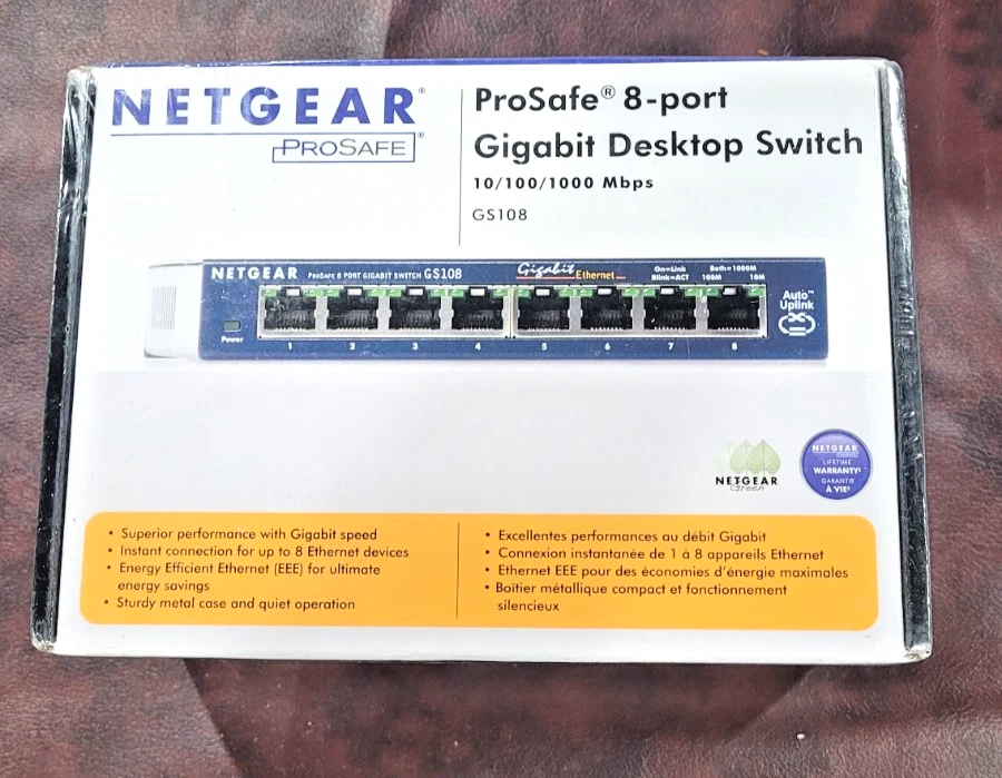 NETGEAR Prosafe 8 Port Gigabit Switch GS108 10/100/1000 Mbps NIB - Image 1 of 4
