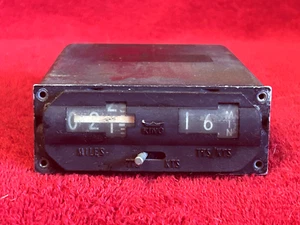 KING KI 265 DME INDICATOR P/N 066-3018-00 - Picture 1 of 7