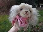 Stara zabawka pies z różową kokardką szklane oczy moher haftowany nos