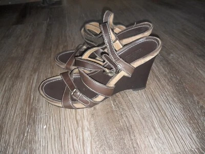 Zapatos Massimo Marrón Tacón Alto Cuña Cuero Correas Sandalias Mujer’s Talla 7.5 Foto 1 de 4