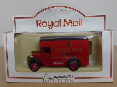 LLEDO PROMOTIONAL :: LP16 024 :: DENNIS VAN :: ROYAL MAIL PARCELS. (RM Ref M122) - Image 1 of 3