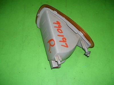 Chevy Cavalier 97 pasajero derecho marcador lateral intermitente lámpara de estacionamiento luz OEM bonito  Foto 1 de 2