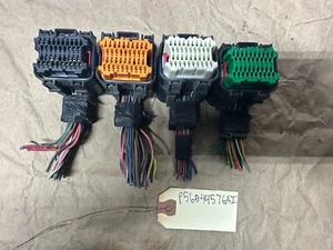 Jeep Liberty 2005 3,7 L motor ECM ordenador 56044576AI arnés de cableado coletas - Imagen 1 de 2