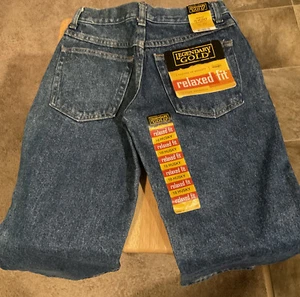 Wrangler Boys Legendary Gold Relaxed Fit Denim Jeans Size 10 Husky Adj Waist NEW - Picture 1 of 3