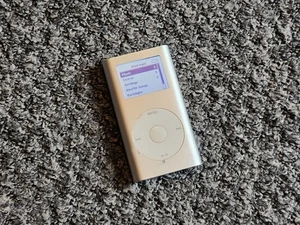Apple iPod mini 2. Generation - 6GB - Silber - voll funktionsfähig - Portofrei - Bild 1 von 5
