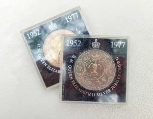 Set of 2 Vintage 1977 Queen's Jubilee Crown Sterling Silver Coin & Case - 56g - Picture 1 of 8