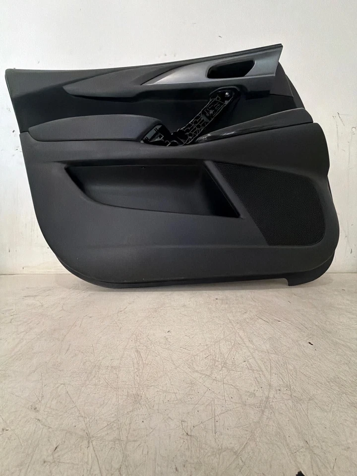 PANEL PUERTA DELANTERA IZQUIERDA MAZDA CX9 16-28 NEGRO Foto 1 de 4