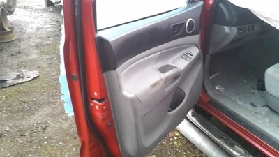 TACOMA    2011 Front Door Trim Panel 27975915 Foto 1 de 4