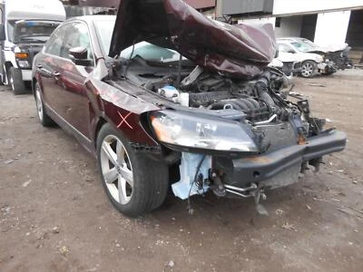 Used Washer Fluid Reservoir fits: 2013 Volkswagen Passat  Grade A Foto 1 de 4