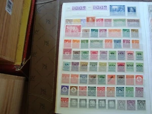 ALLEMAGNE -72 timbres (majorites n** MNH) (AA) - Bild 1 von 1