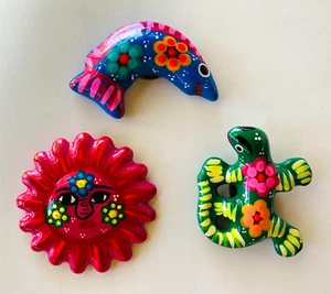 3 imanes de refrigerador de cerámica de cerámica de arte popular mexicano Talavera pez sol lagarto - Imagen 1 de 6
