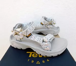TEVA TERRA FI 5 LAYERS NEUTRAL STRAPPY SPORTY SANDALS, WOMEN US 6/ EUR 37 ~ NIB - Picture 1 of 5