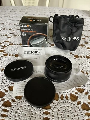 Zeikos ZE-WA58B Pro HD 0.45x Wide Angle Lens 58mm w Macro in Pouch & Box - Image 1 of 4