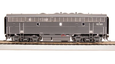Broadway Limited 8315 HO Scale Southern Pacific EMD F7B Bloody Nose Diesel #8192 - Image 1 of 4