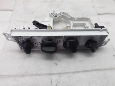 Temperature Control 2.4L A/T 2004 CHRYSLER PT CRUISER S-144P - Image 1 of 4