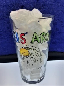 U S Army / Eagle, handbemalt auf einem Luminarc 16 Unzen Pub Glas - NEU - Bild 1 von 4