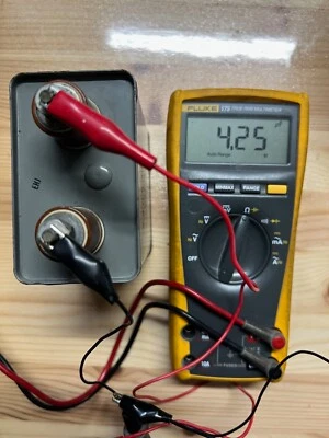 SANGAMO  4.0 MFD/2000 WVDC OIL FILLED CAPACITOR TESTED OK. - image 1 of 4