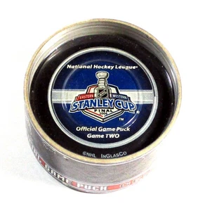 Stanley Cup Final Game 2006 2 Center Ice NHL Juego Oficial Disco Nuevo en Paquete - Imagen 1 de 3