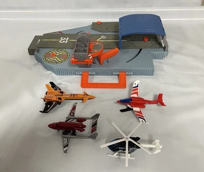 Matchbox Mission Headquarters Expanding Airbase Rotating Radar Attached - Image 1 of 4