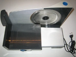 Siemens Allesschneider CNAS12, Brotschneider - Bild 1 von 9