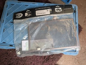 Coperchio protezione radiatore titanio Triumph Speed Triple 1050 2005 R&G NOS RAD0037TI - Foto 1 di 5